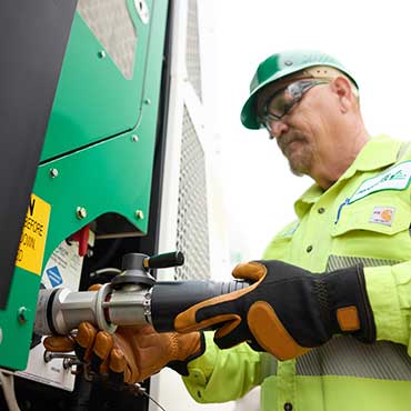 Air Products driver fueling a hydrogen truck